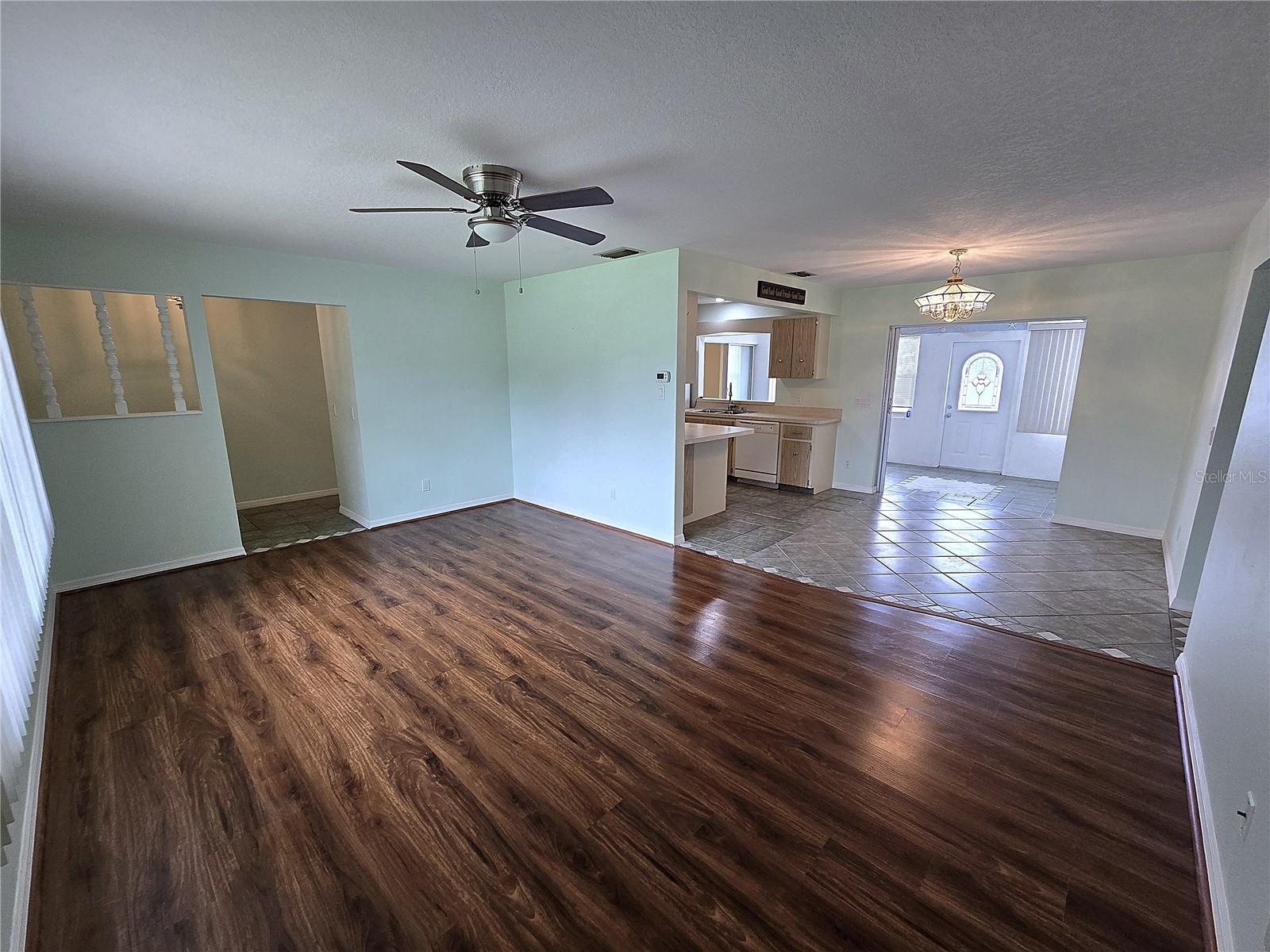 20439 PEACHLAND BOULEVARD