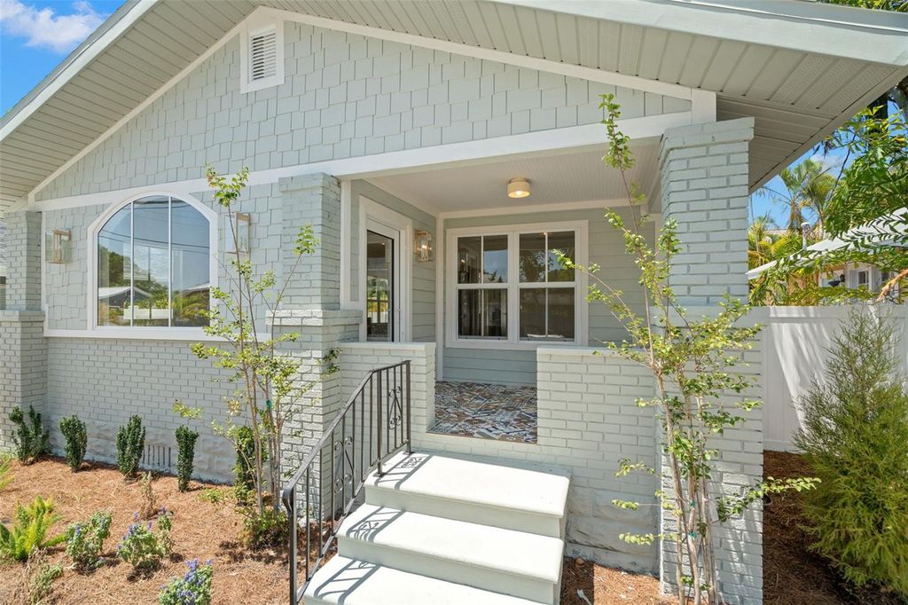 Photo of 422 24th Street N, St Petersburg, FL 33713 (MLS # TB8375360)