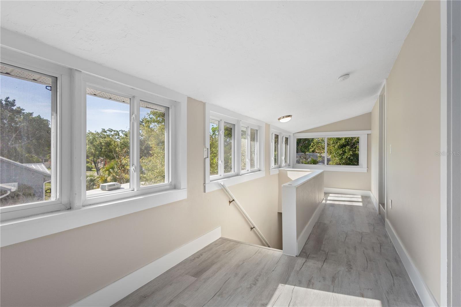 WHITE BEAR PARK - Residential