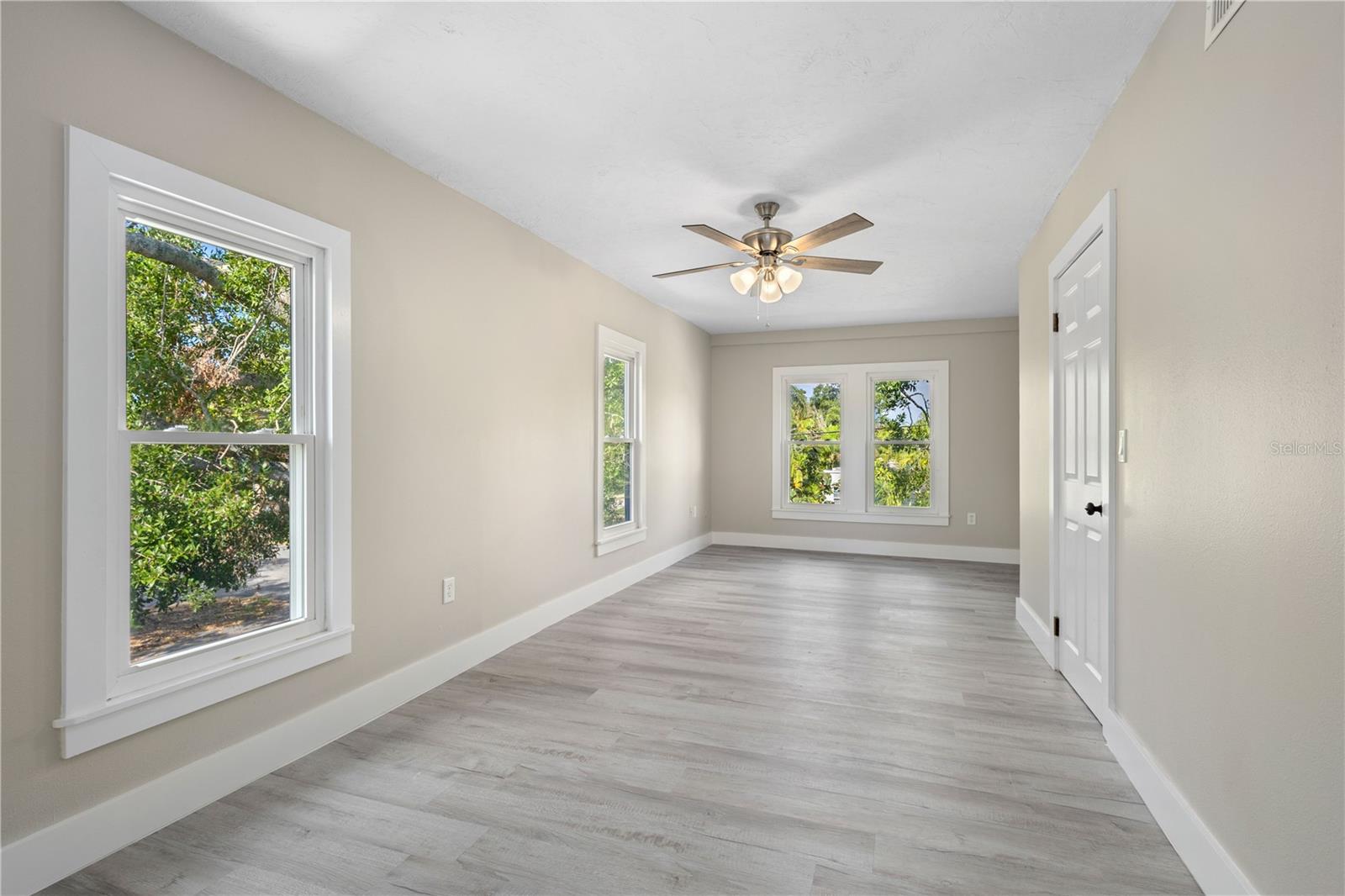 WHITE BEAR PARK - Residential