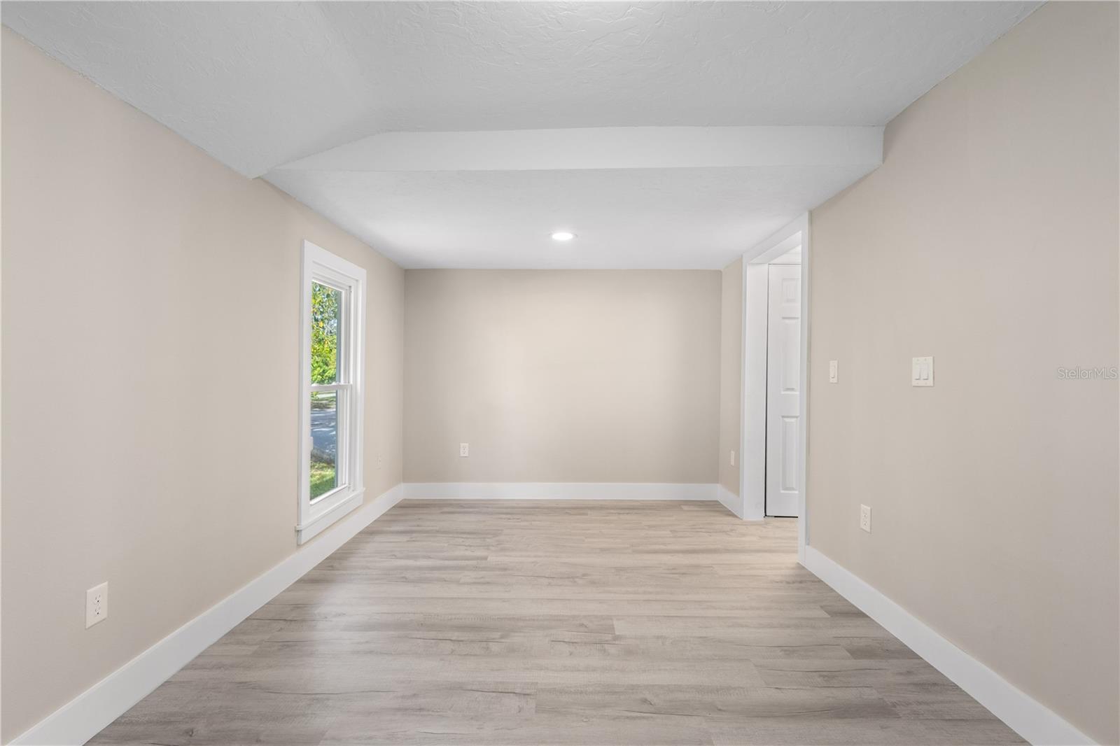 WHITE BEAR PARK - Residential