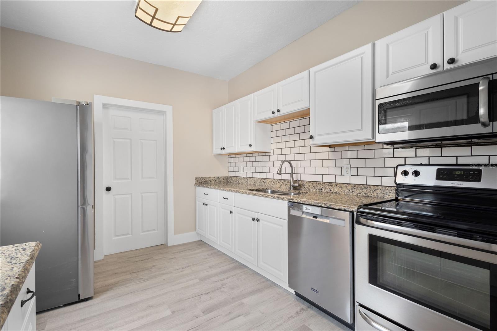 WHITE BEAR PARK - Residential