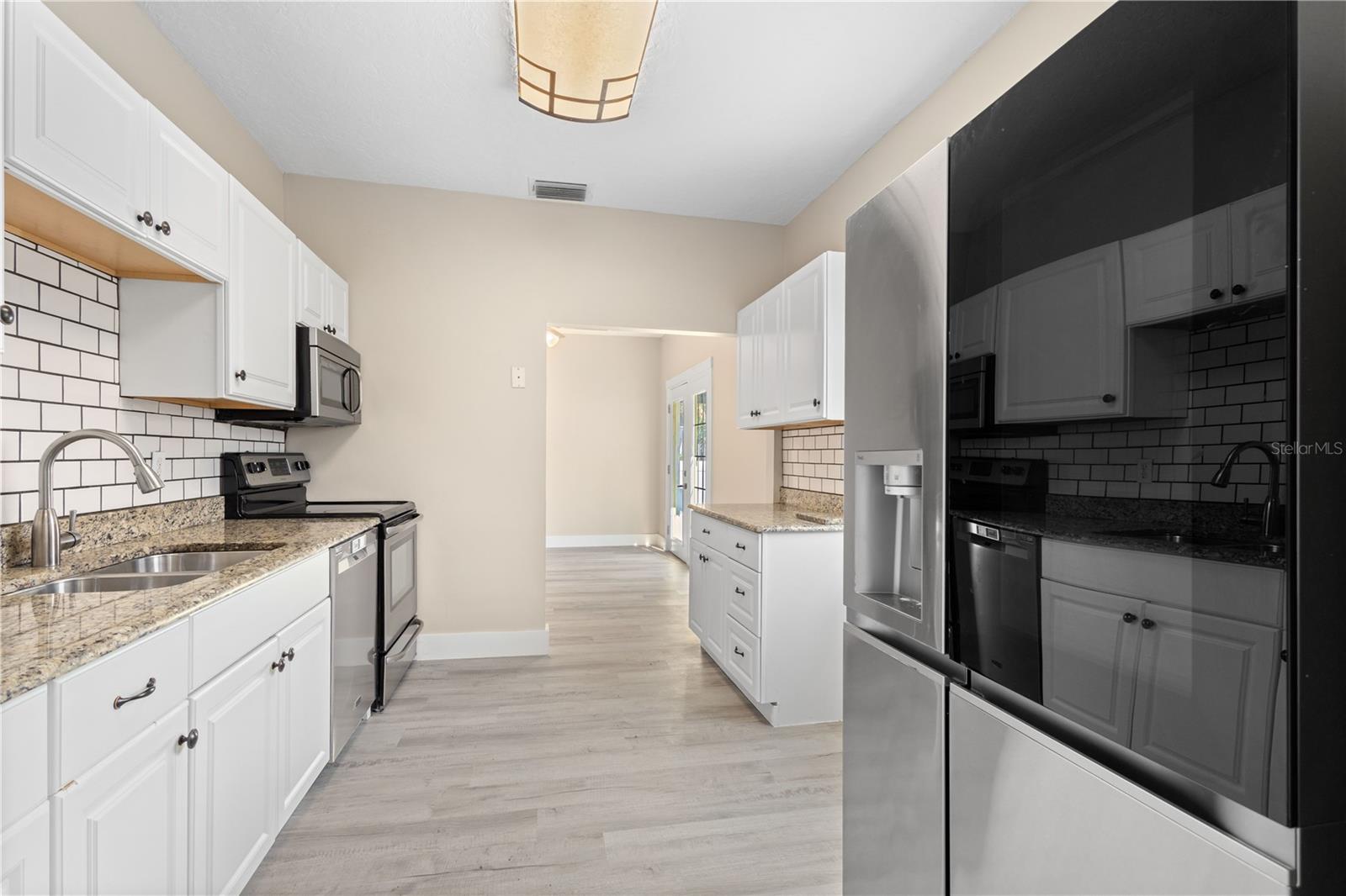 WHITE BEAR PARK - Residential