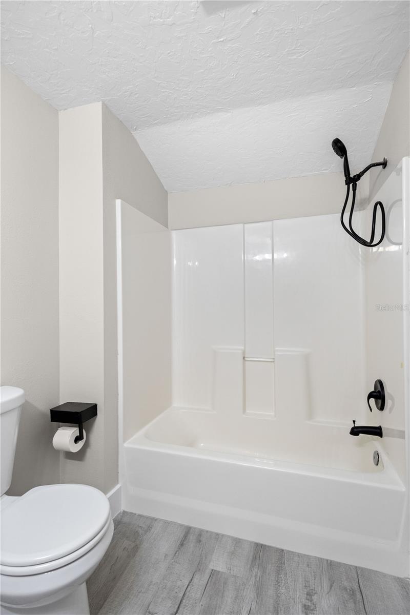 WHITE BEAR PARK - Residential