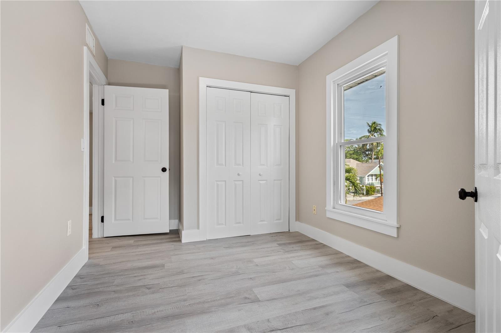 WHITE BEAR PARK - Residential