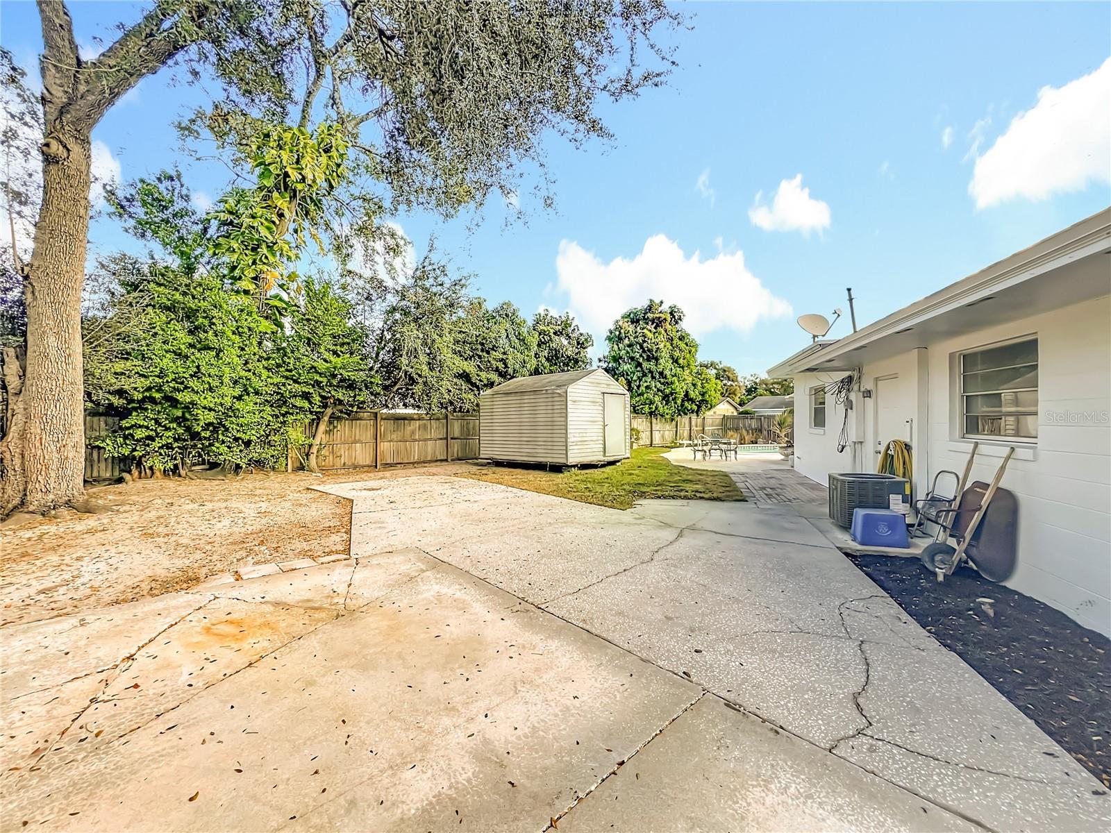 GLEN ARDEN HEIGHTS - Residential