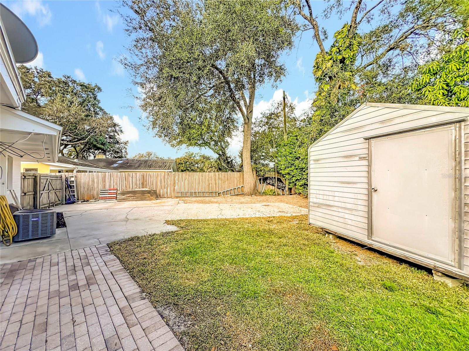 GLEN ARDEN HEIGHTS - Residential