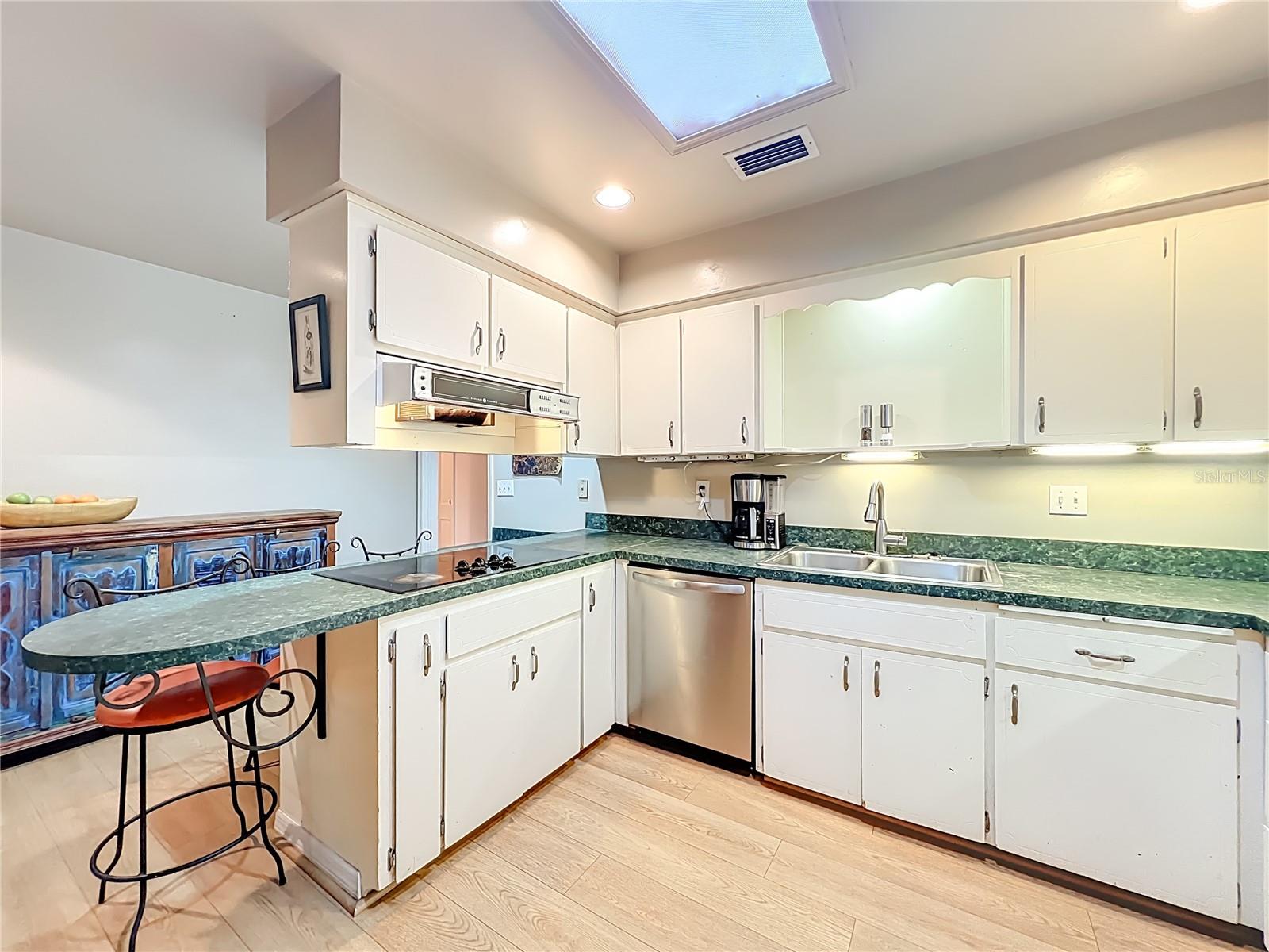 GLEN ARDEN HEIGHTS - Residential