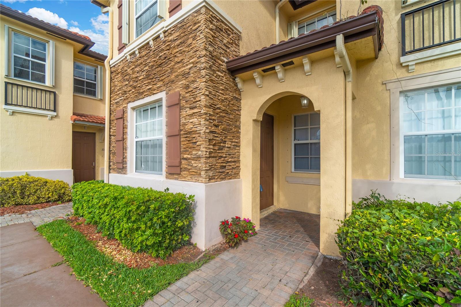 VILLAS AT CARMEL - Residential