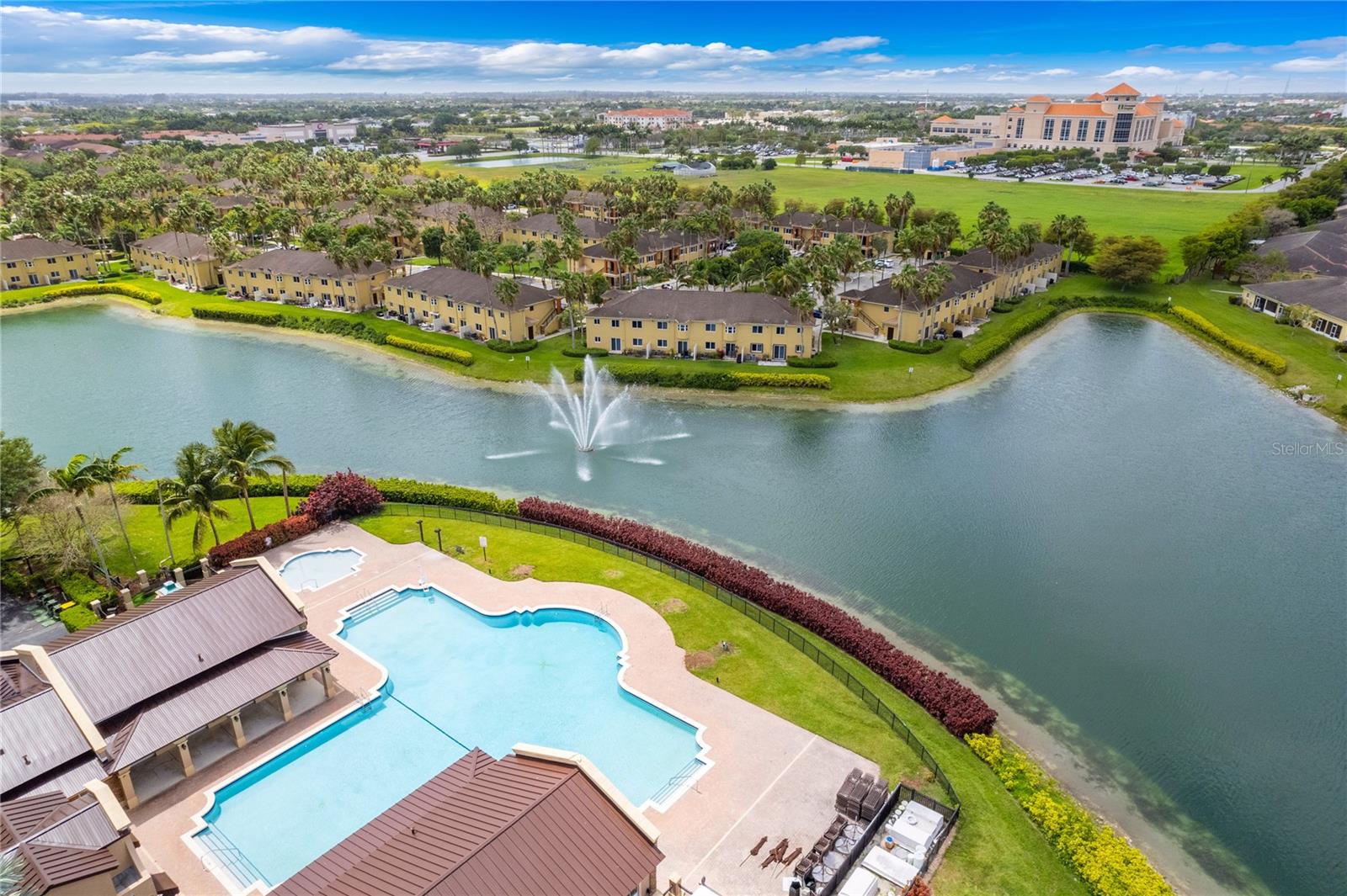 VILLAS AT CARMEL - Residential