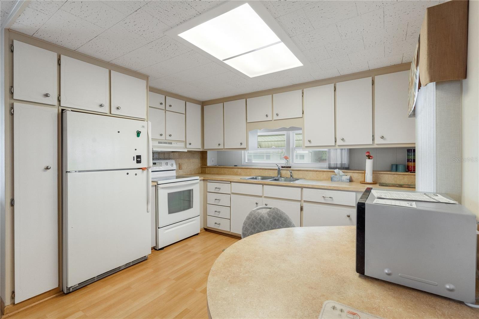 CHATEAU VILLAGE CO-OP - Residential