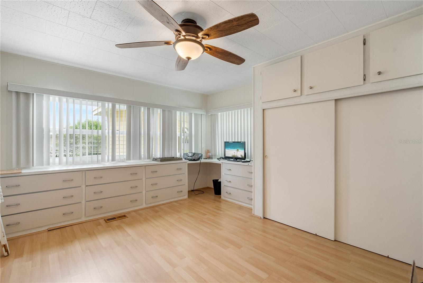 CHATEAU VILLAGE CO-OP - Residential