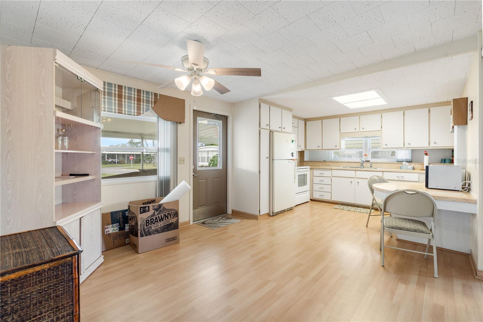 CHATEAU VILLAGE CO-OP - Residential
