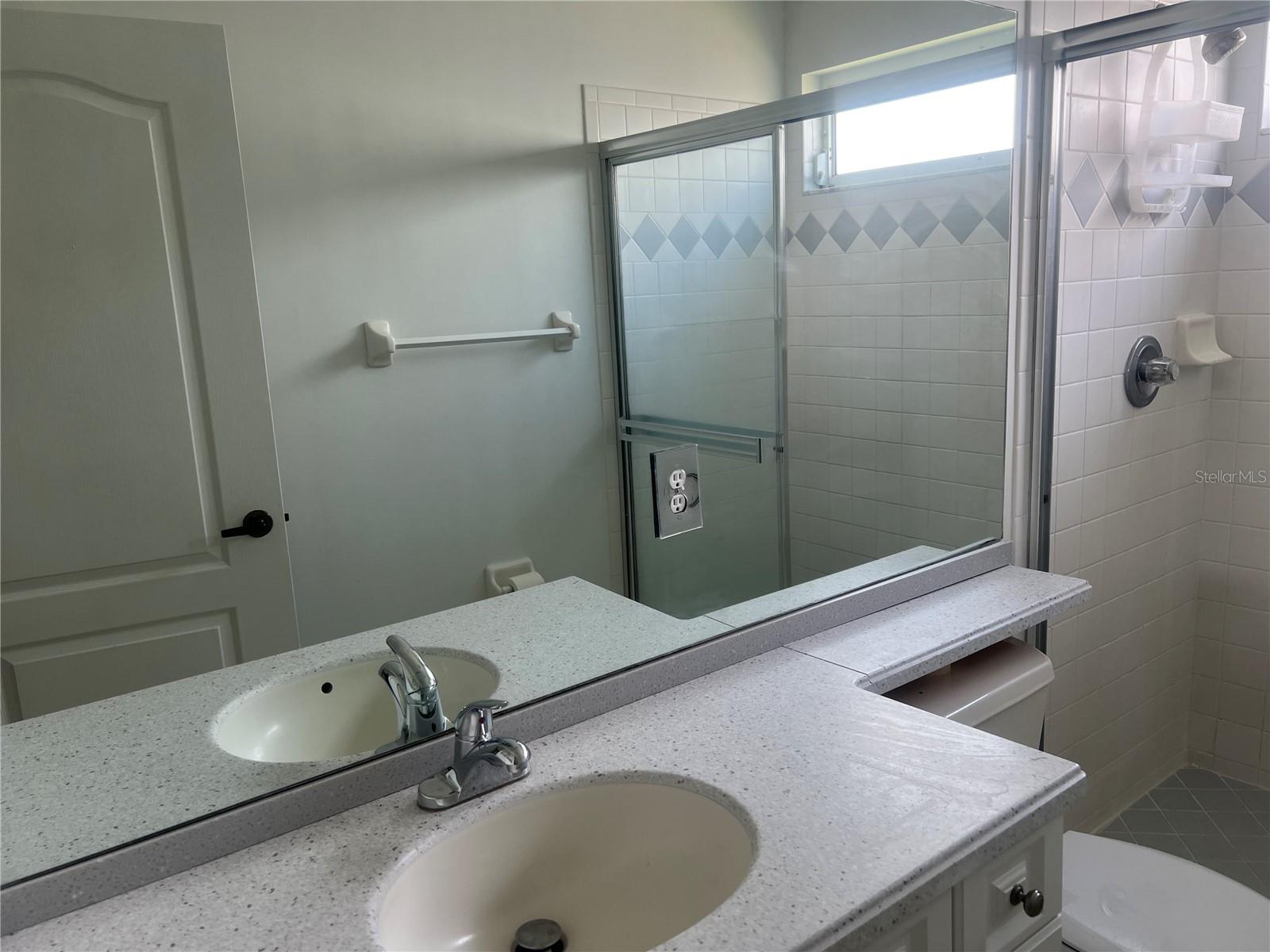 STONEYBROOK AT PALMER RANCH - Residential Lease