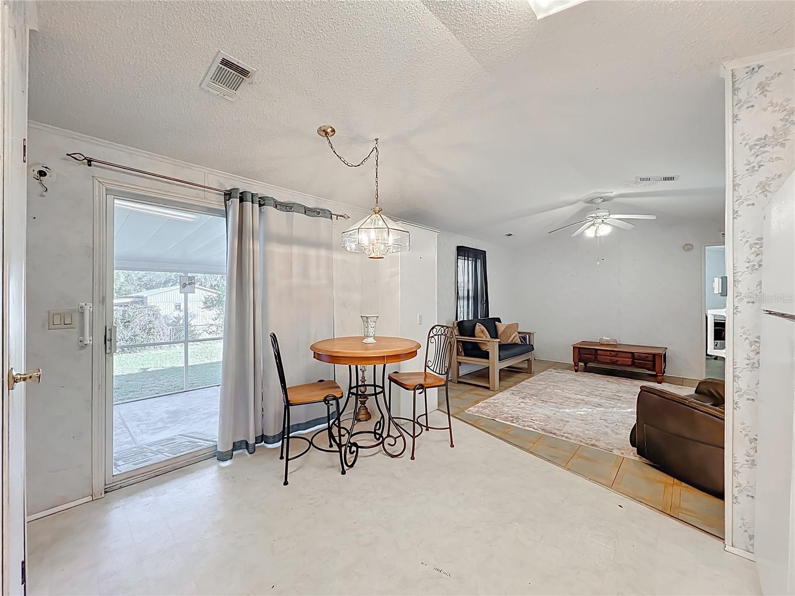 BRADFORD MOBILE ESTATE - Residential