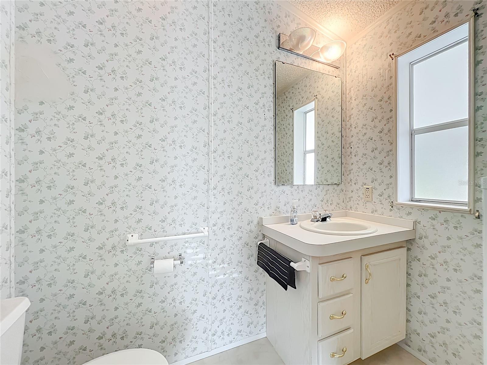 BRADFORD MOBILE ESTATE - Residential