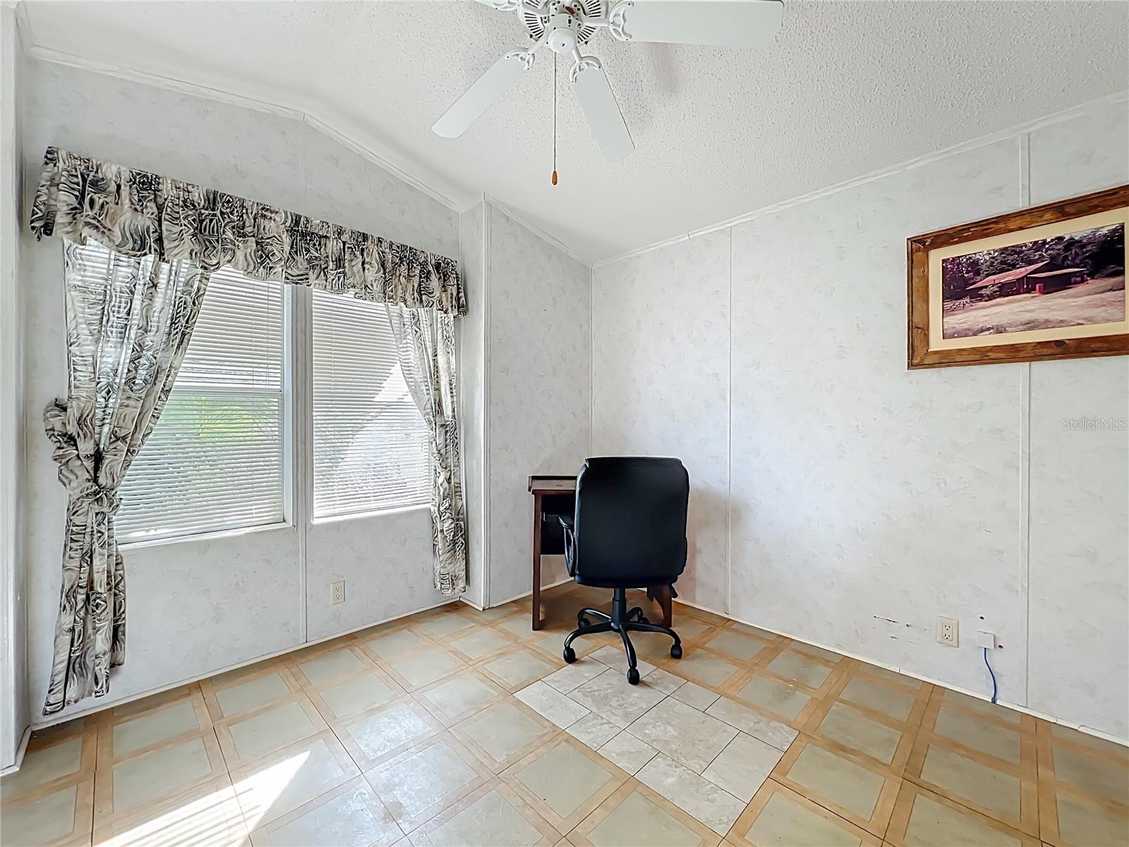 BRADFORD MOBILE ESTATE - Residential