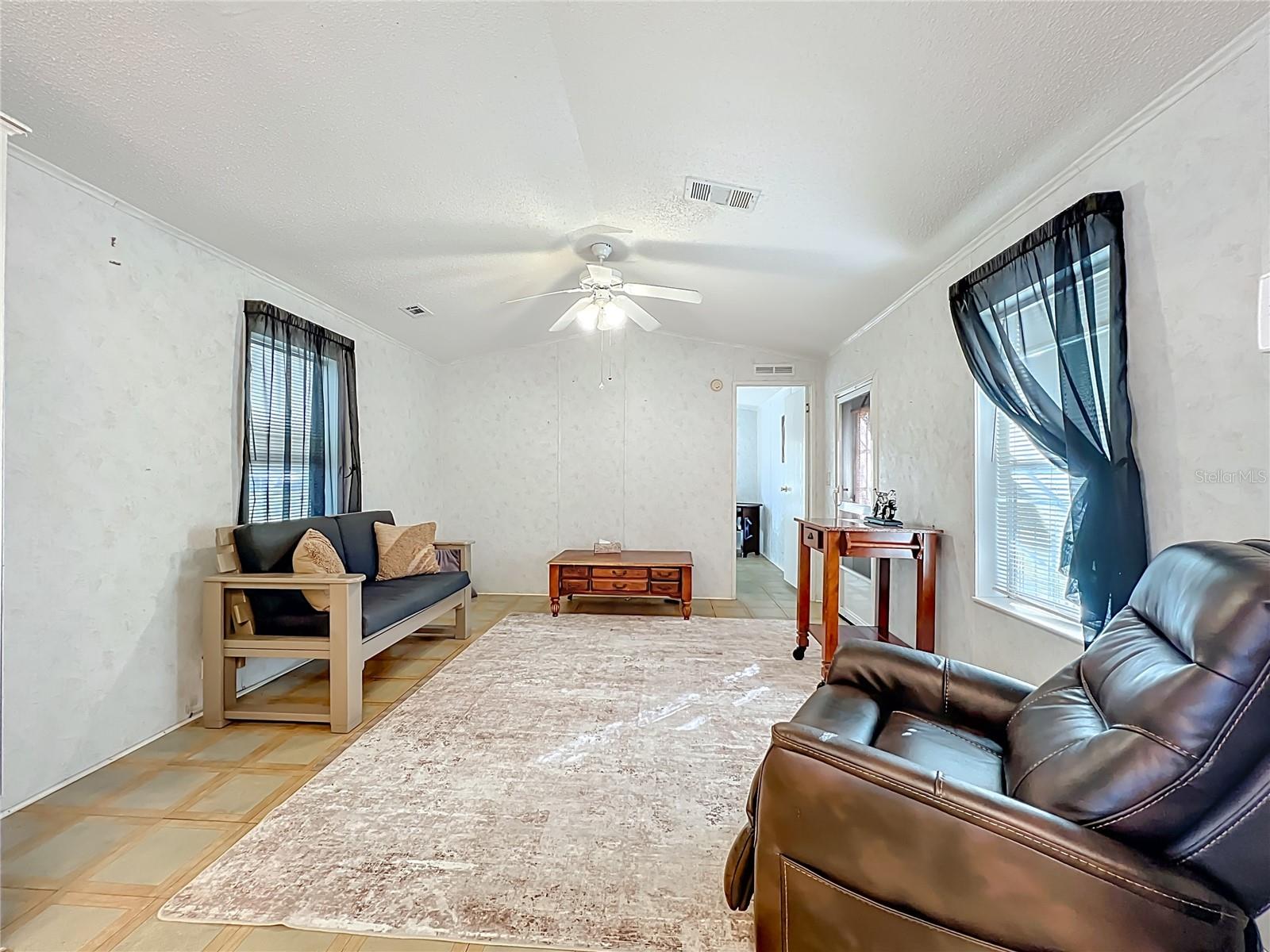 BRADFORD MOBILE ESTATE - Residential