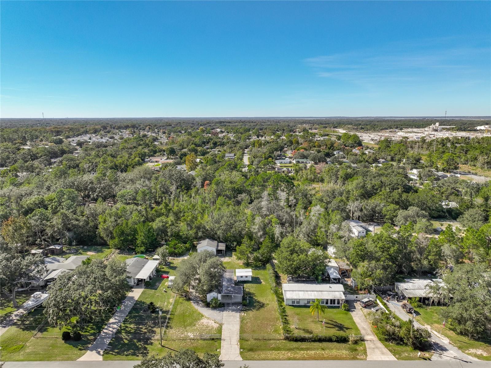 BRADFORD MOBILE ESTATE - Residential