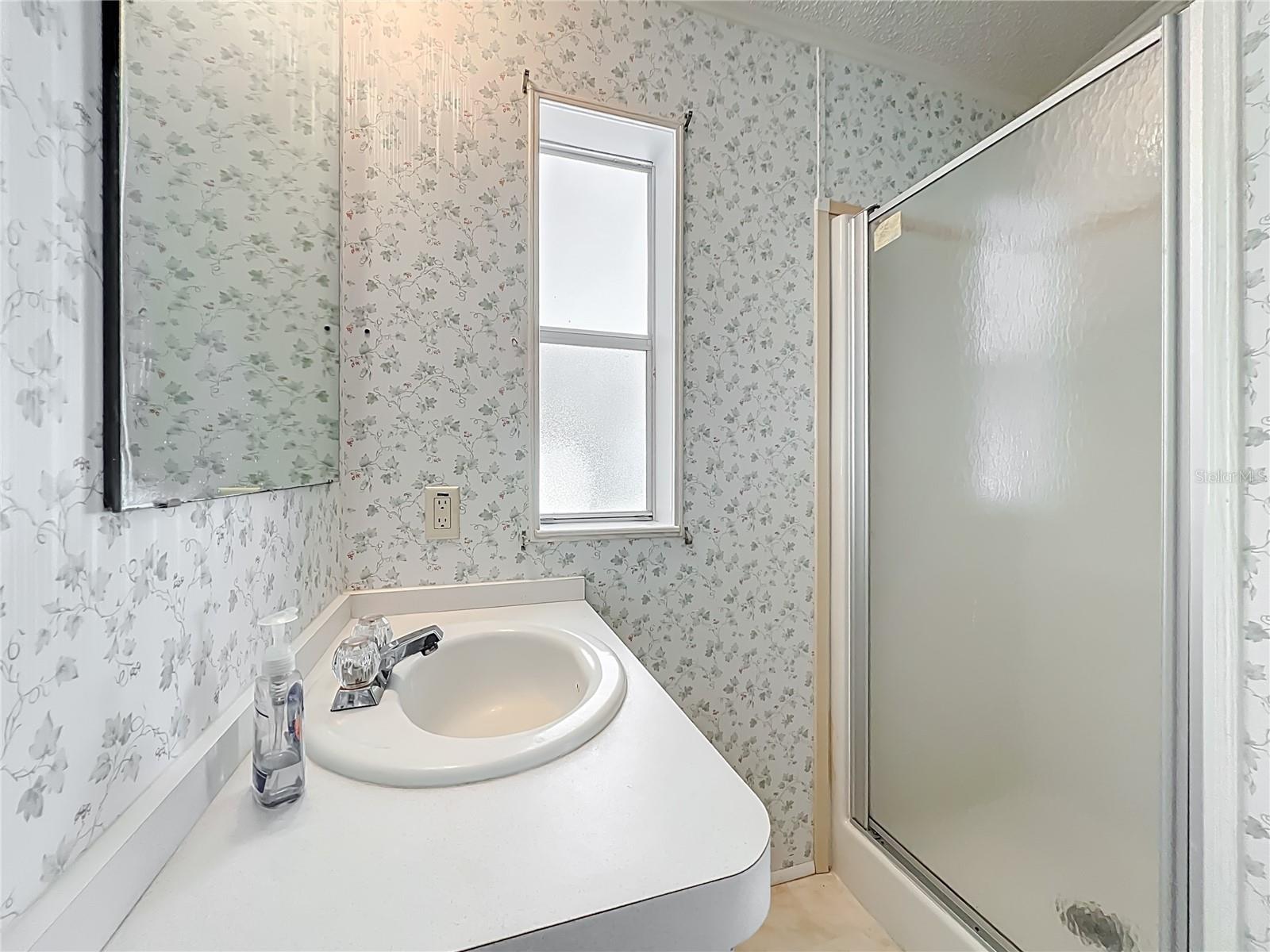 BRADFORD MOBILE ESTATE - Residential