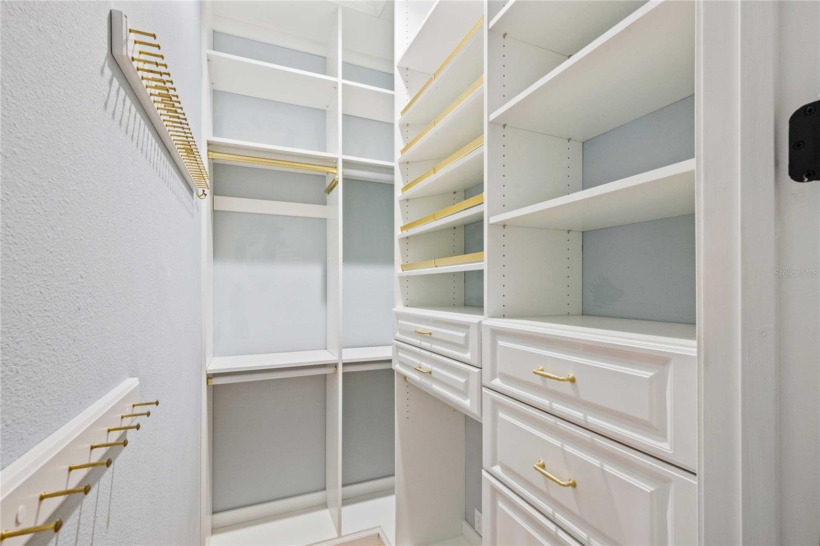 LAKE JOVITA GOLF & COUNTRY CLUB PH 03B - Residential