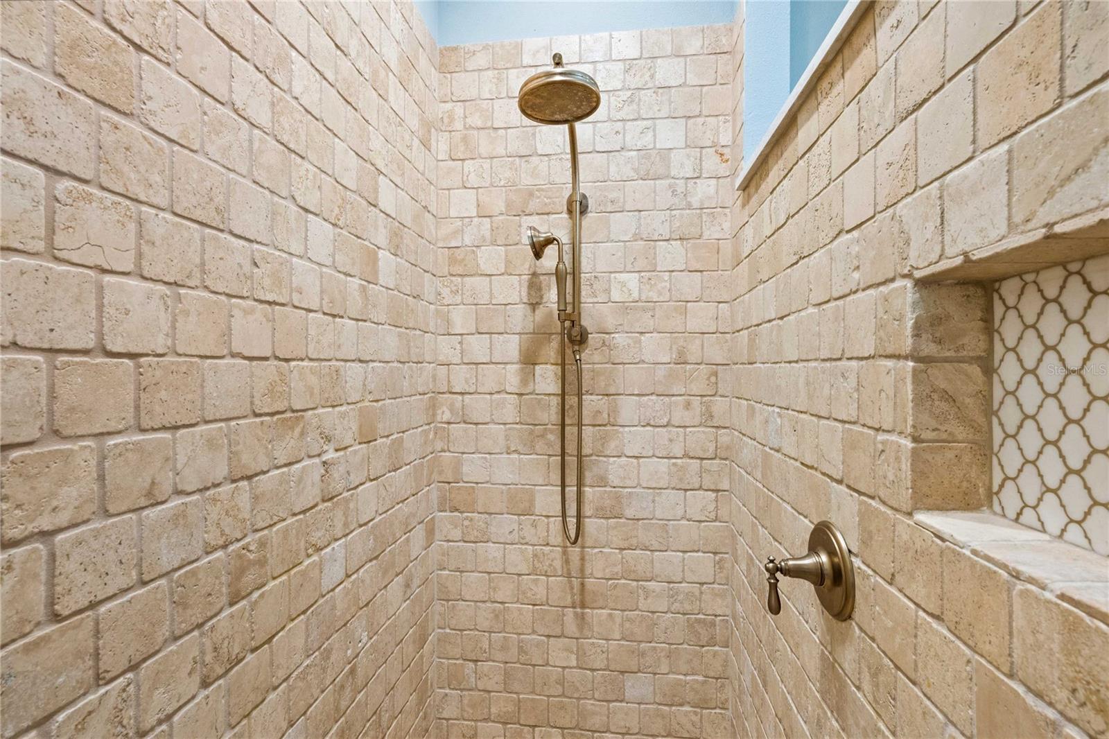 LAKE JOVITA GOLF & COUNTRY CLUB PH 03B - Residential