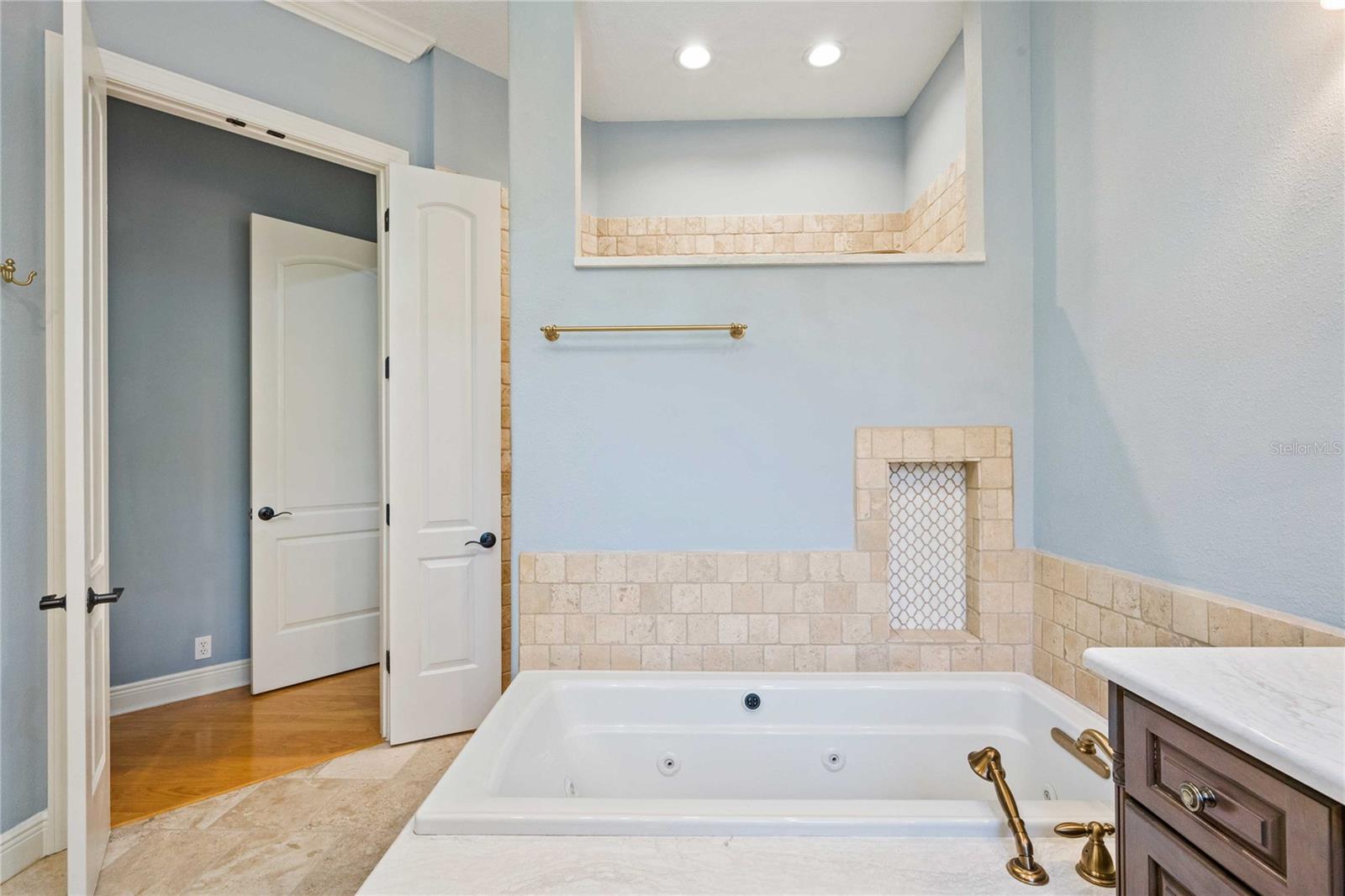 LAKE JOVITA GOLF & COUNTRY CLUB PH 03B - Residential