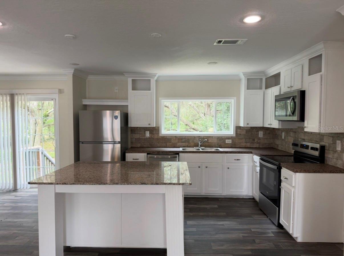 34627 RADIO ROAD