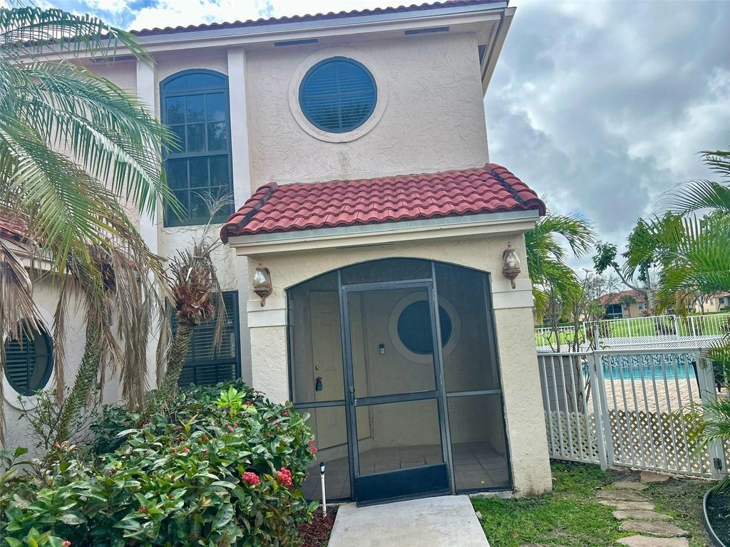 Photo of 12420 Summer Springs Drive, Boynton Beach, FL 33437 (MLS # TB8482625)