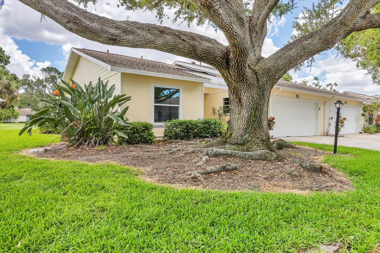 4131 OAKHURST CIRCLE W 3133