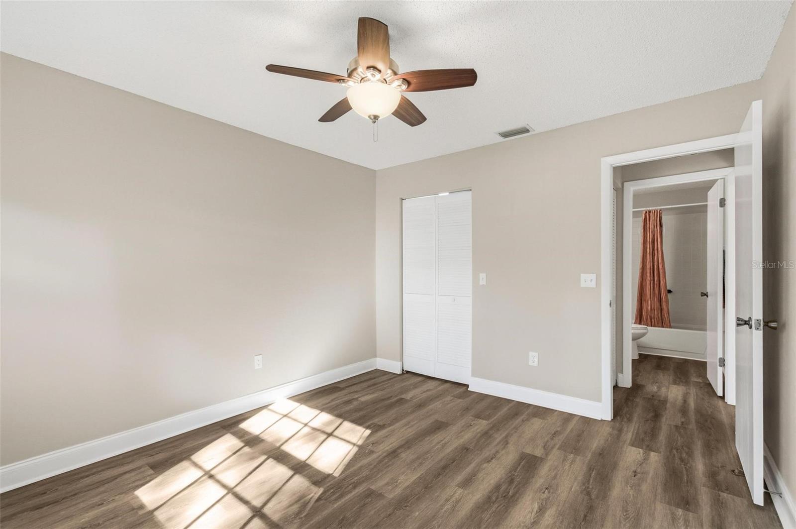 KINGS COLONY - Residential