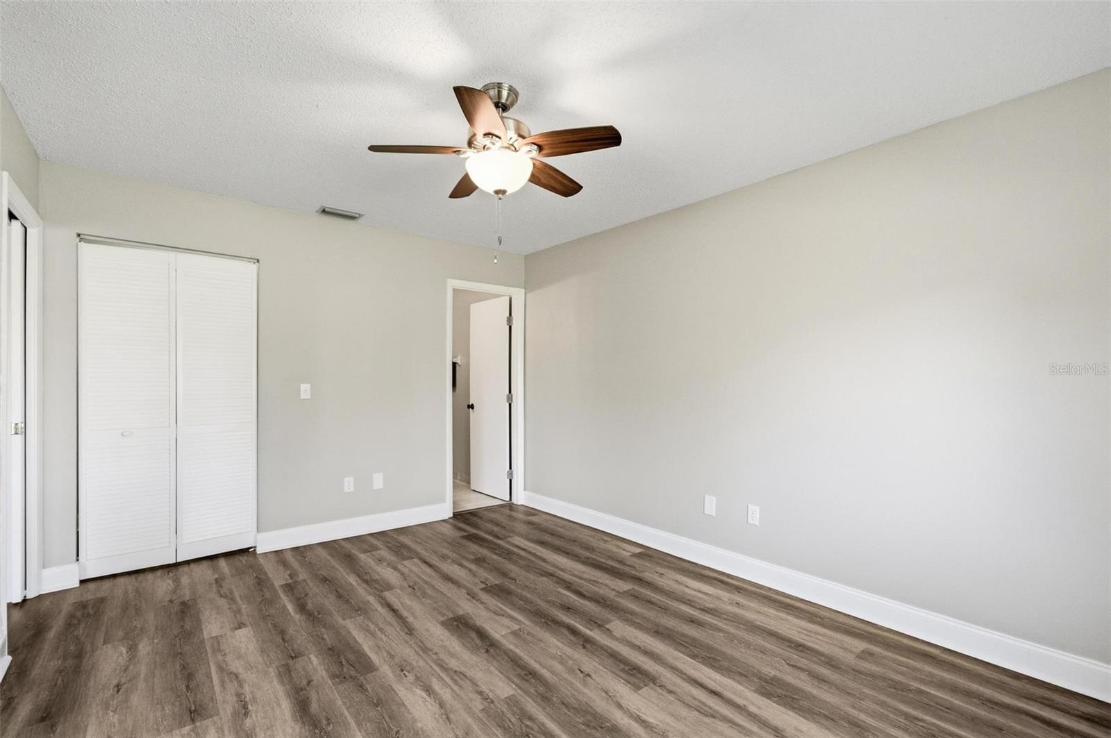 KINGS COLONY - Residential