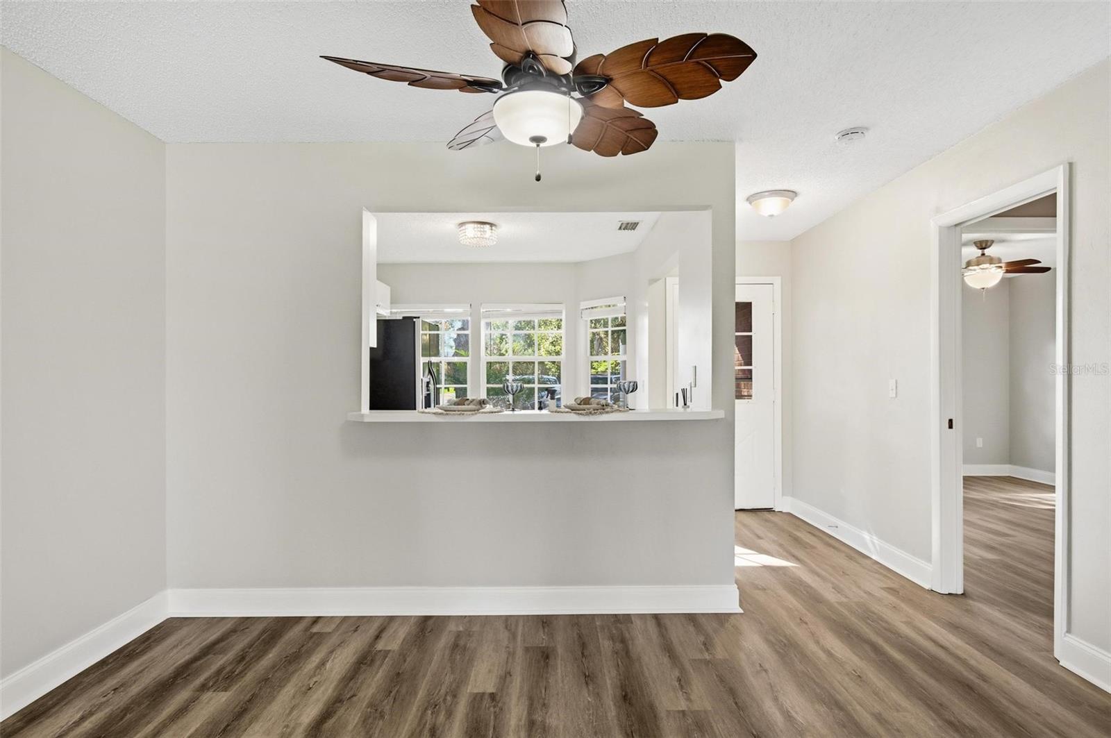 KINGS COLONY - Residential