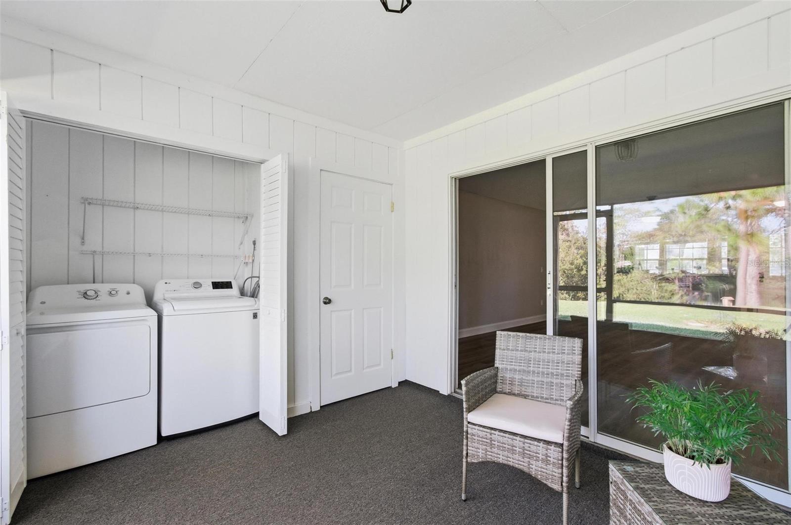 KINGS COLONY - Residential