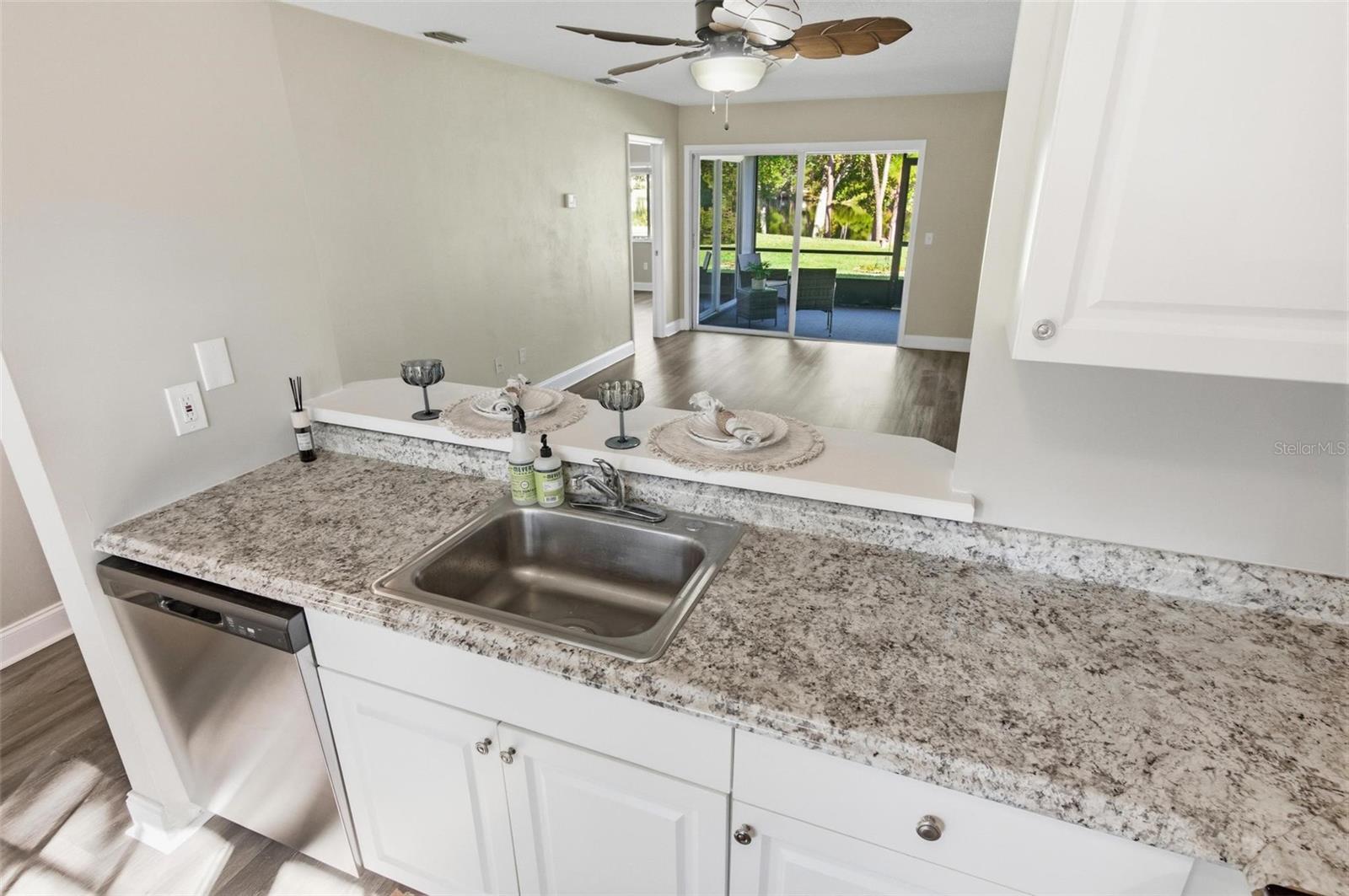 KINGS COLONY - Residential