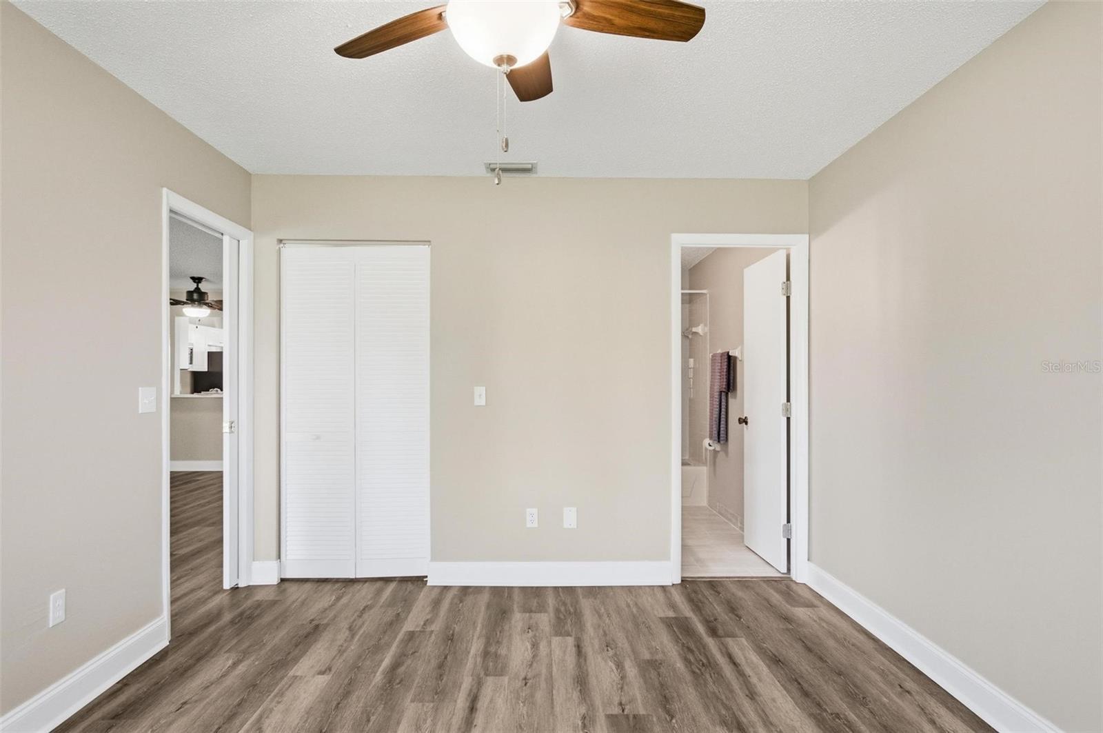 KINGS COLONY - Residential