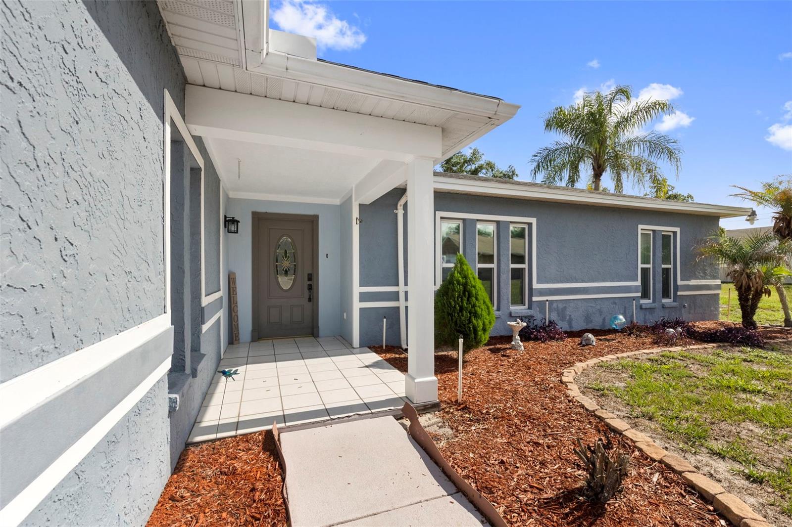 1126 SHADOWBROOK DRIVE N