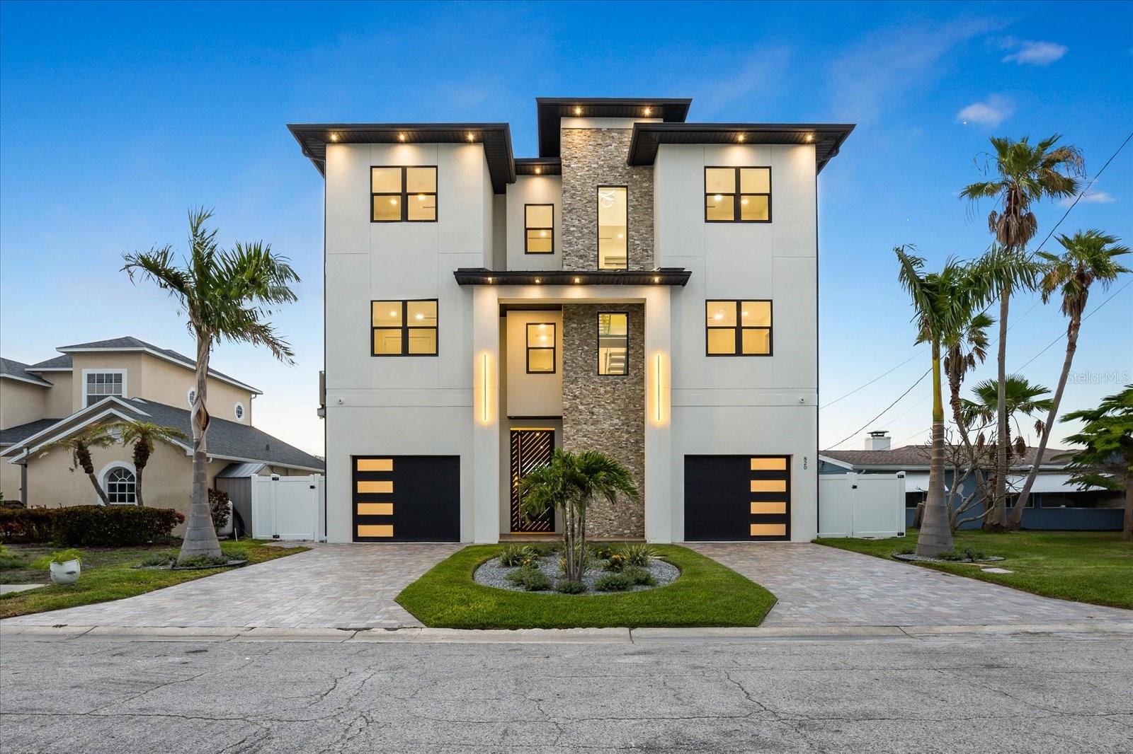 820 BAY POINT DRIVE