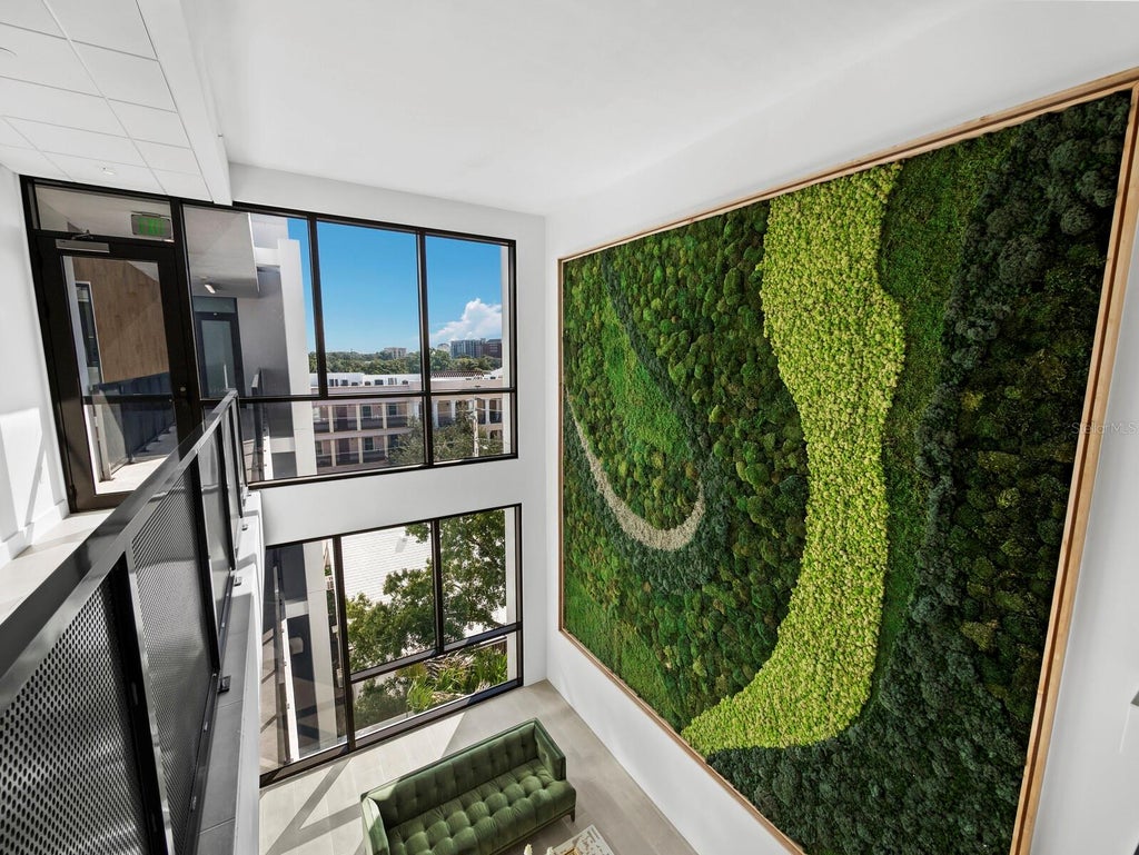 Photo of 430 Kumquat Court #506, Sarasota, FL 34236 (MLS # A4709589)