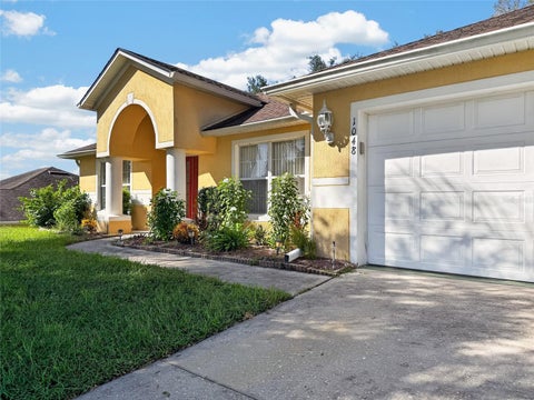 Tiny photo for 1048 Hill Mount Drive, Minneola, FL 34715 (MLS # O6452777)