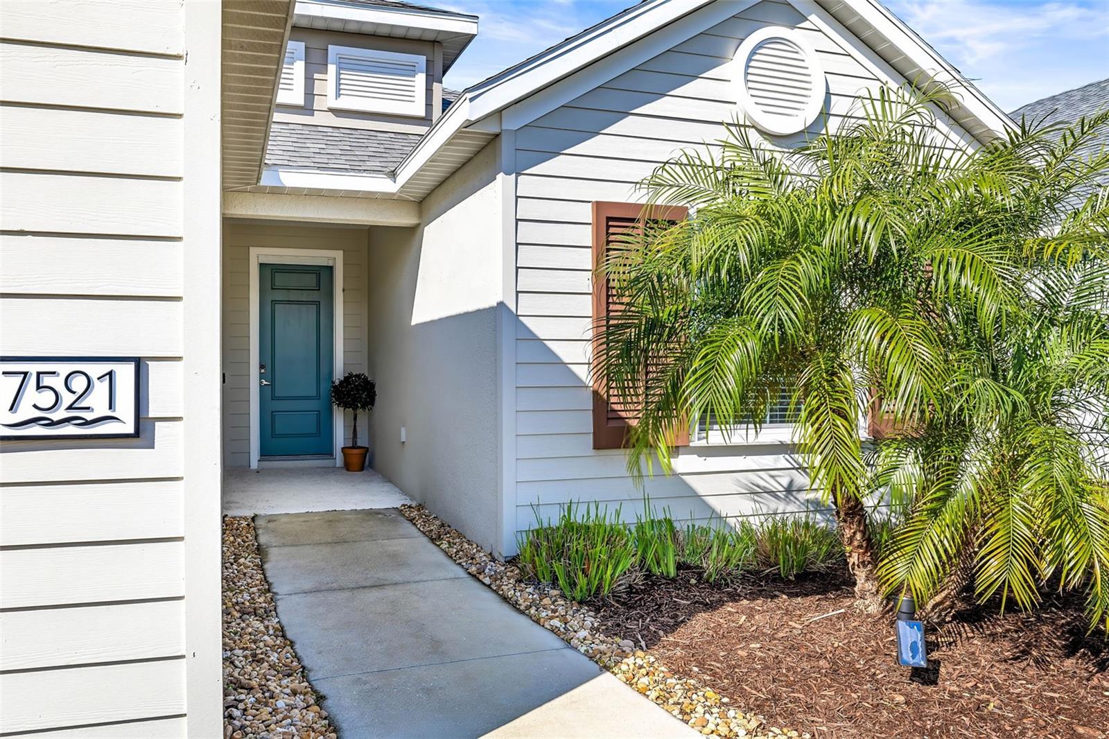 7521 RIDGELAKE CIRCLE