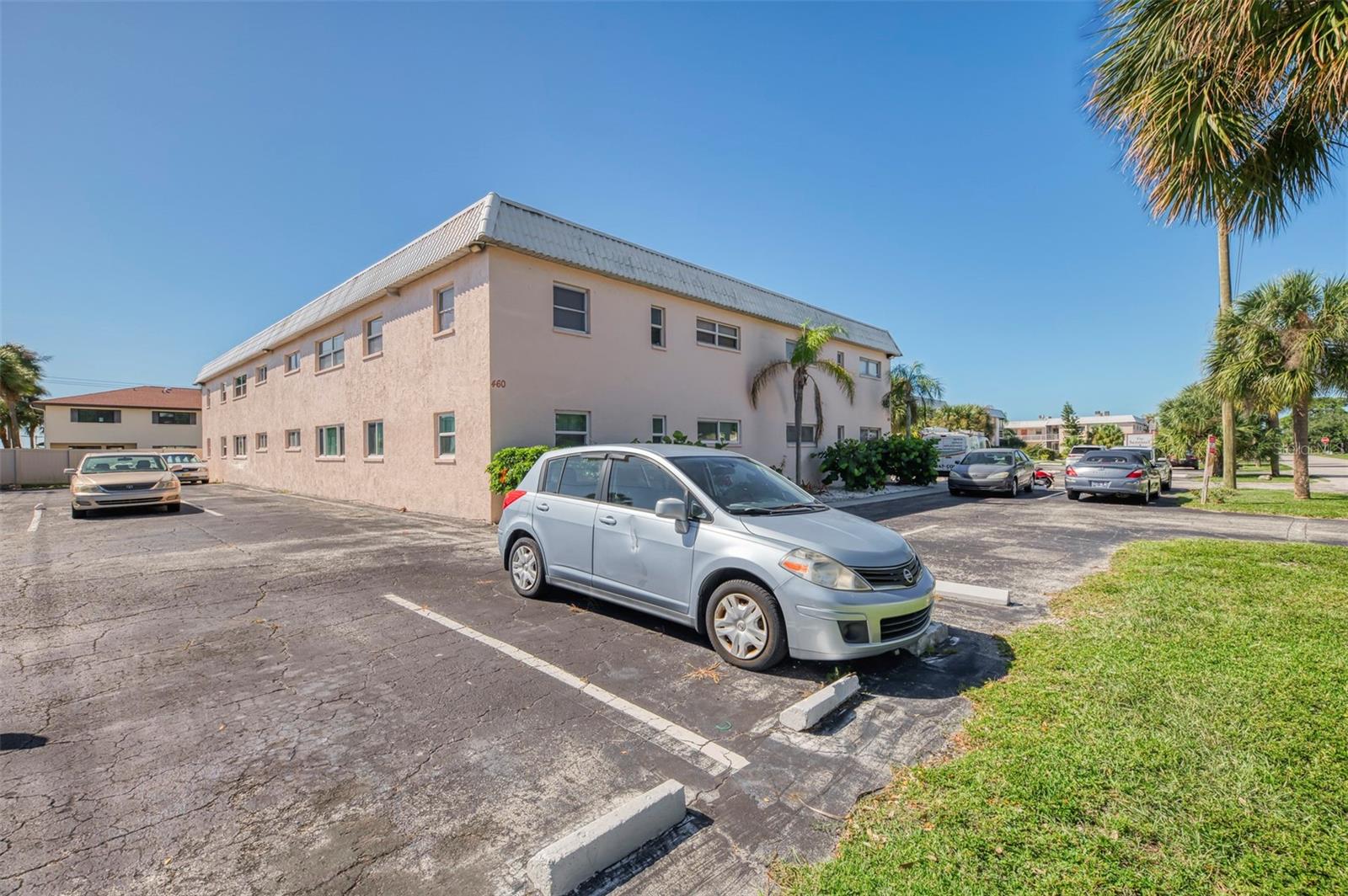 460 BASE AVENUE E 124, VENICE, FL, 34285 2 460 BASE AVENUE E 124