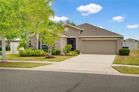 Photo of 2202 4th Street SW, Ruskin, FL 33570 (MLS # TB8501447)