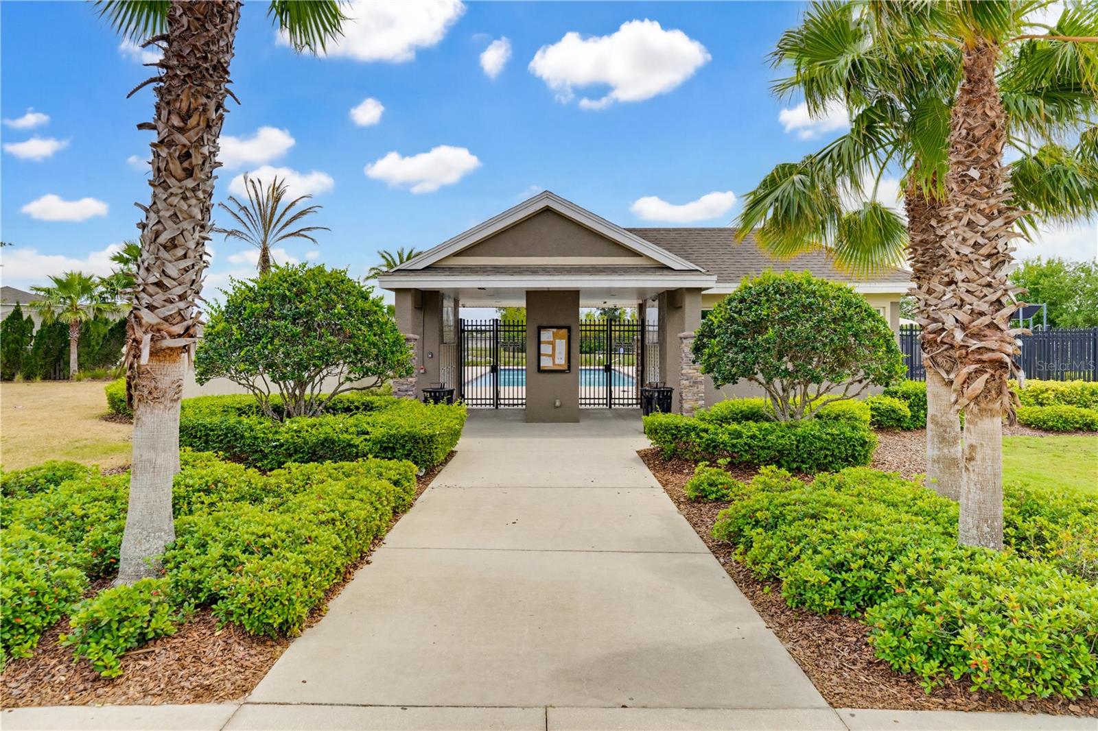 RIVERBEND WEST PH 1 - Residential