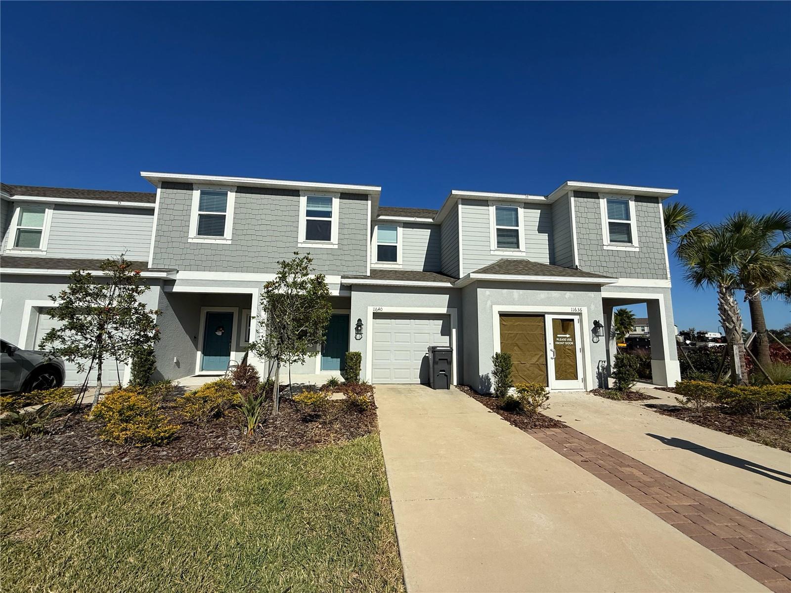 ARTISAN LAKES EDGESTONE NORTH PH I & II - Residential Lease