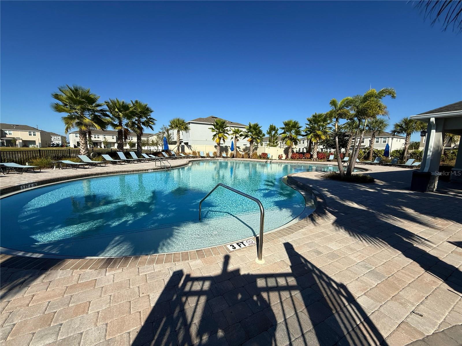 ARTISAN LAKES EDGESTONE NORTH PH I & II - Residential Lease