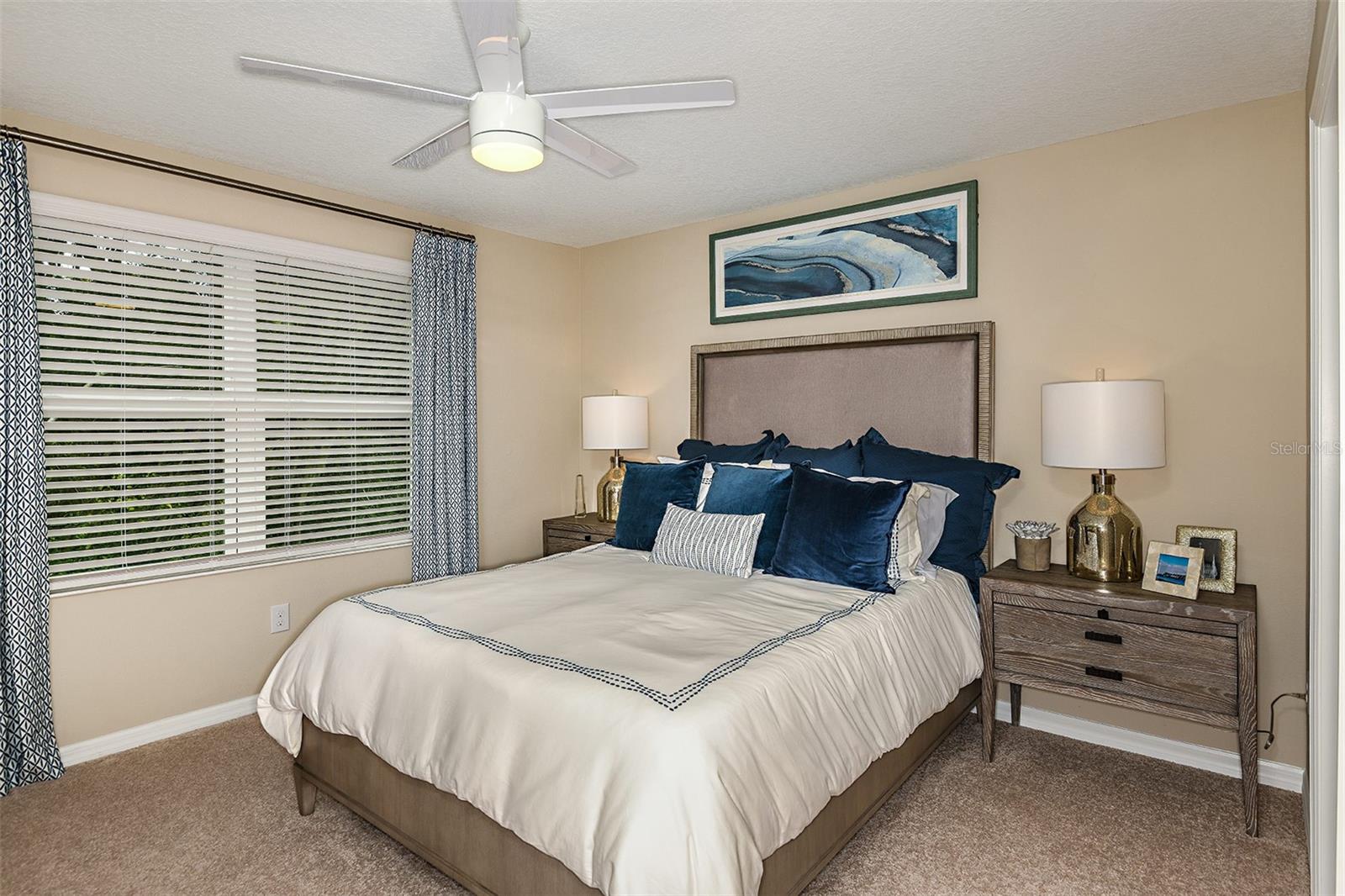 ARTISAN LAKES EDGESTONE NORTH PH I & II - Residential Lease