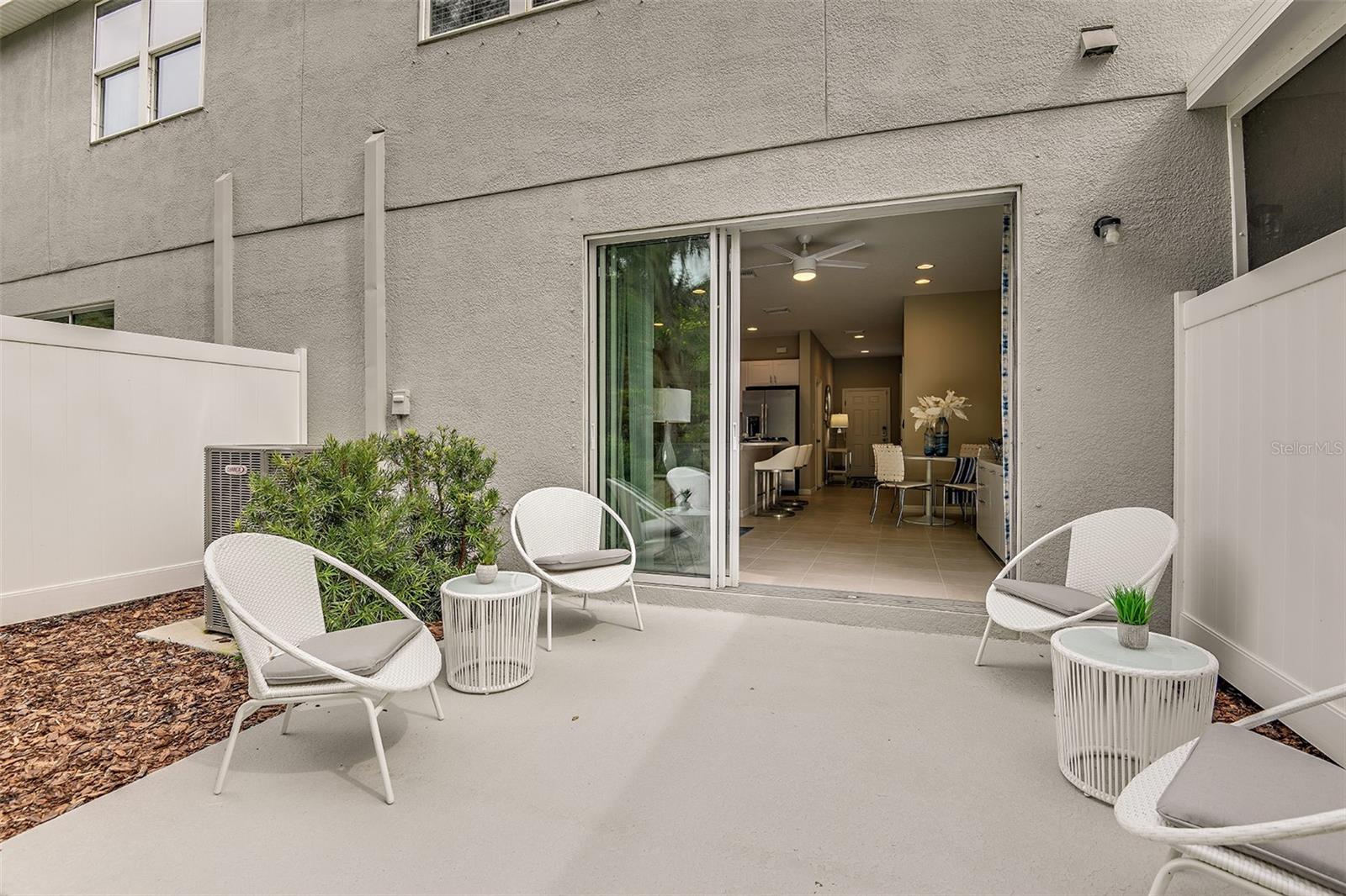 ARTISAN LAKES EDGESTONE NORTH PH I & II - Residential Lease