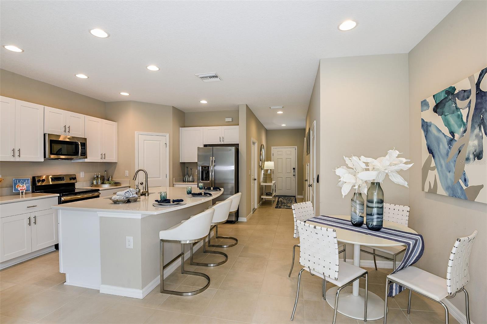 ARTISAN LAKES EDGESTONE NORTH PH I & II - Residential Lease