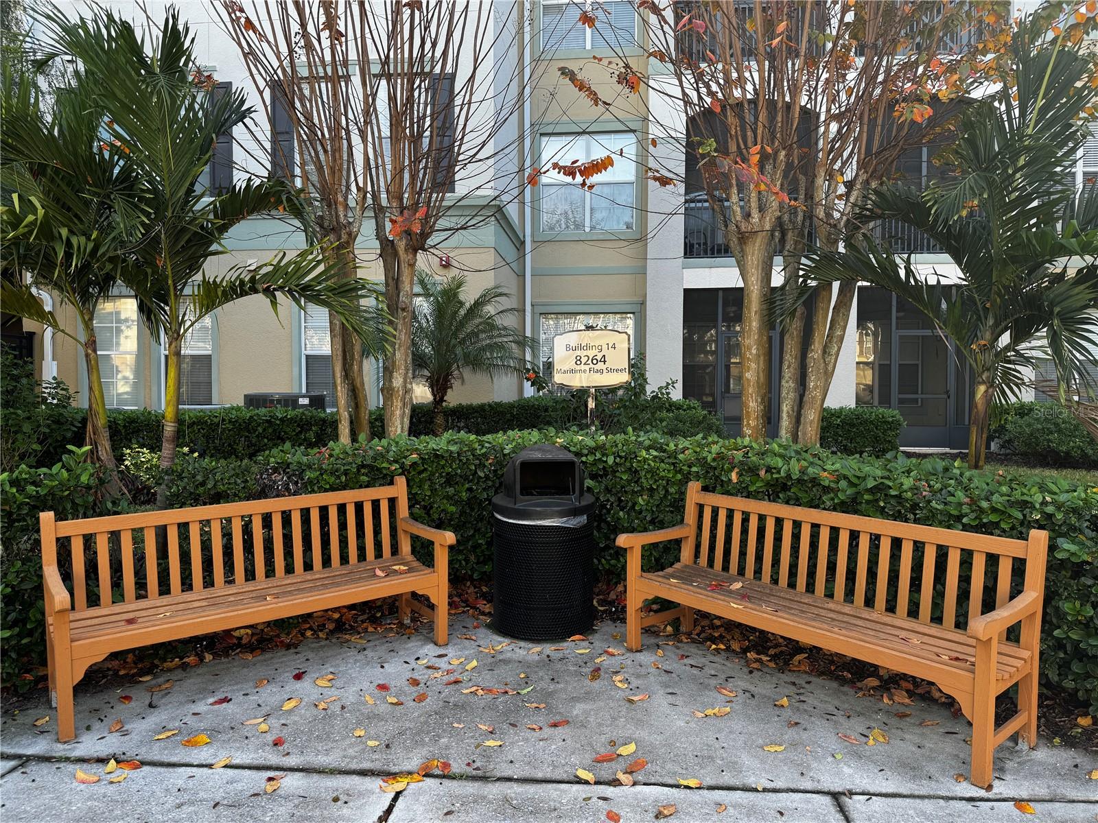 LAKESIDE/LKS/WINDERMERE - Residential Lease